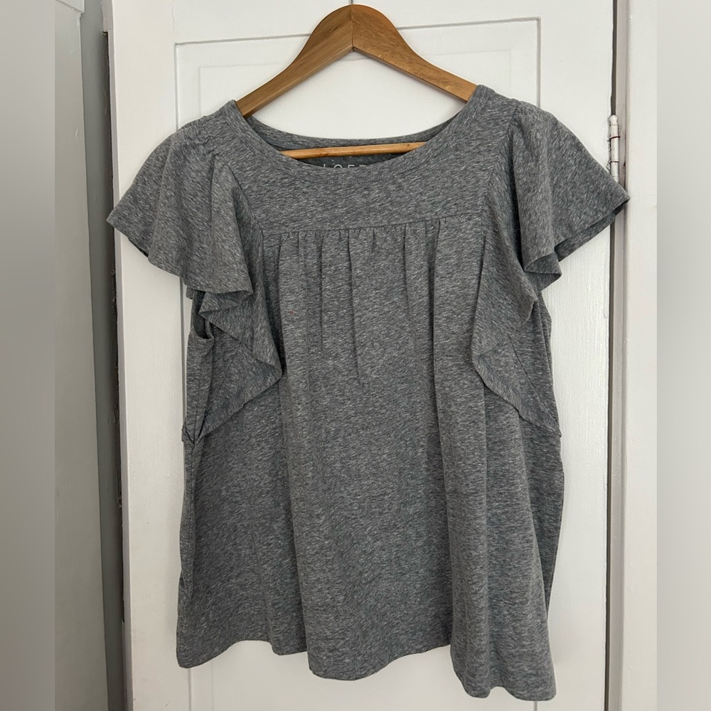 LOFT Gray Women's Ruffle Sleeve Top. Size large
